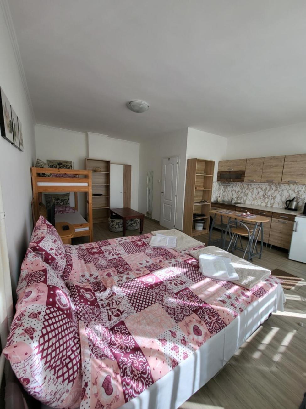Renáta Apartman Nyíregyháza Kültér fotó